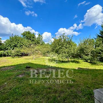 Каштанова, 16