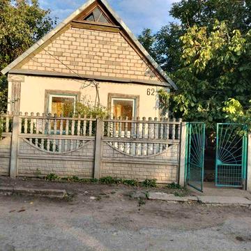 Продається хата. Смт Широке Криворізького району.