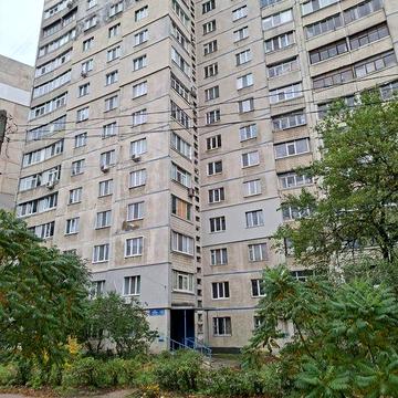Продам 1 квартиру Салтовка м.Студентческая ул.Гарибальди,12