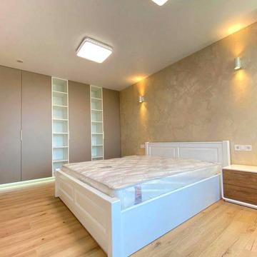 Сдам 1комн квартиру м. Малышево в новострое