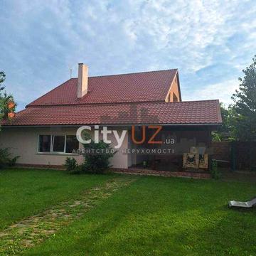Продається будинок у Сторожниці