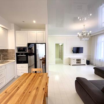 Дмитра Луценка вул. (Крейсера "Аврора"), 14