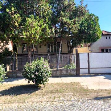 Продається будинок в центрі м.Берегово