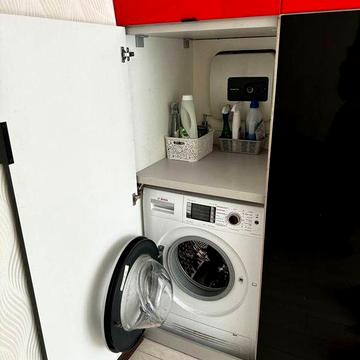 Аренда 2к разд кв ЦЕНТР рядом, ЖК Люксембург,кровать и диван