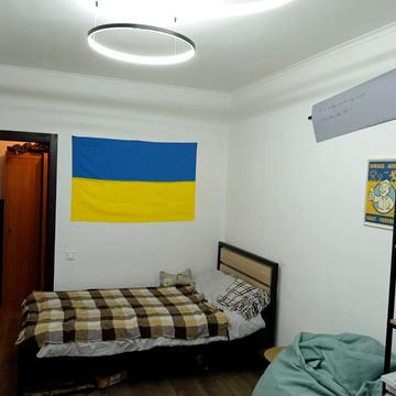 Приозерний бульв., 3