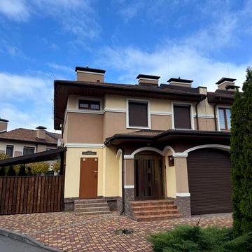 Продам Таунхаус в Броварах