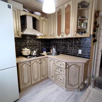 Олександра Поля просп. (Кірова), 62