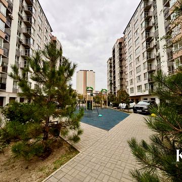 Співдружності вул., 5