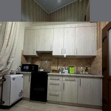 Приморська вул., 33