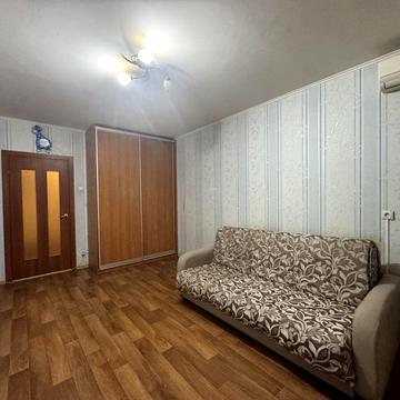 Григорія Ващенка вул., 1