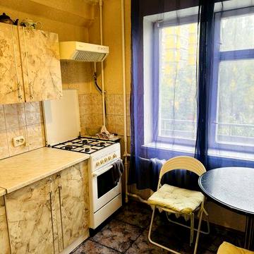 Сдам КЛАССНУЮ 1 кв. Лесной массив. Газ.