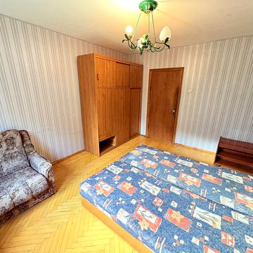 Анни Ахматової вул., 39-А