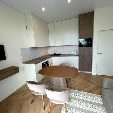 Продам квартиру біля центру, біля пр.Свободи, 46 кв.м.,новобуд. ЖК Дюна