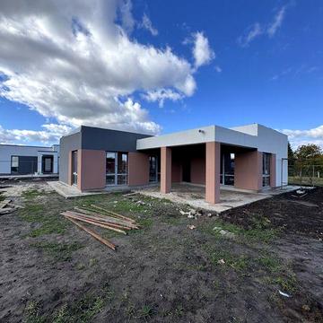 Продаж сучасного будинку