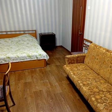 Сдам в аренду свою 1- комнатную квартиру возле метро 23 августа.