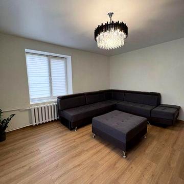 3-кімнатна квартира з новим ремонтом в хорошій локації "