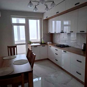 Оренда 2 кім. квартири по вул. Стрийська