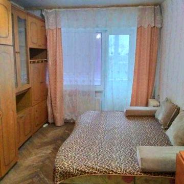 МЕДМІСТЕЧКО, найближча ст. метро Берестейська, вул. Василя Чумака 8