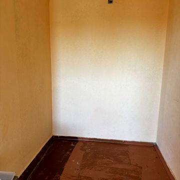 Продам однокімнатну квартиру від власника на 4-му районі, 6 поверх