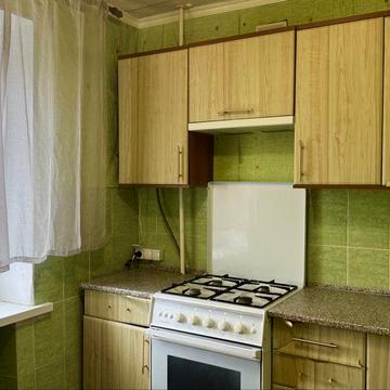 Продам 2-х кімнатну квартиру на Карбишева