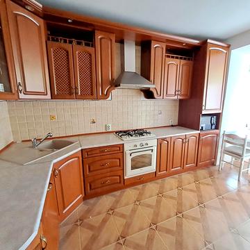 Вільхова вул., 6