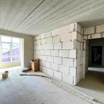 Акція! Однокімнатна біля Центру. Терміново!