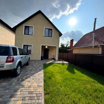 водопянова, 10а