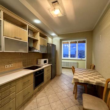 Миру просп., 3