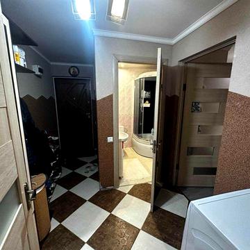 Продається квартира у с. Нересниця
