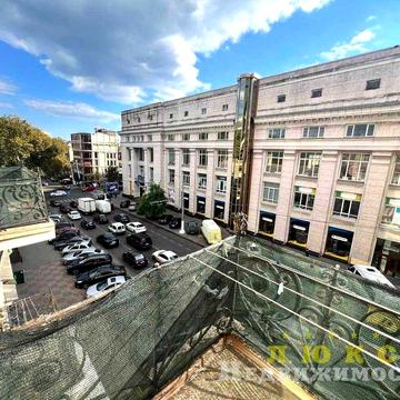 Продам 4 ком. квартиру ул. Малая Арнаутская, 52