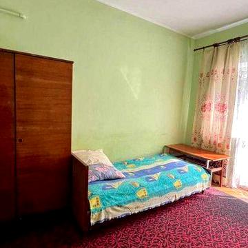 Оренда пів особняка (2 поверх) Для 2 хлопців по вул. Козацька