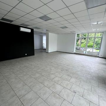 Університетська вул., 29а