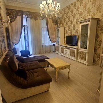 Довгострокова оренда 3к Квартира Грецька вулиця