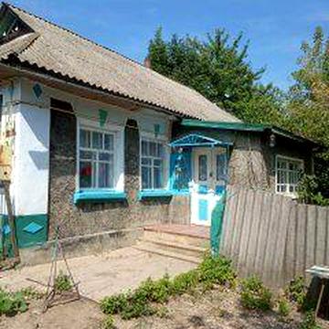 Цегляний будинок в селі Бокиївка, Волочиський р-н, Хмельницької обл