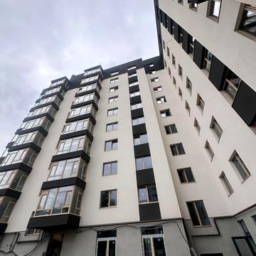 Карпатської Січі вул., 4