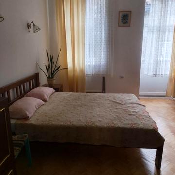 Братів Рогатинців вул., 18