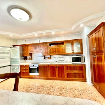 Паркінг в ціні. Старонаводницька 4в ремонт печерськ