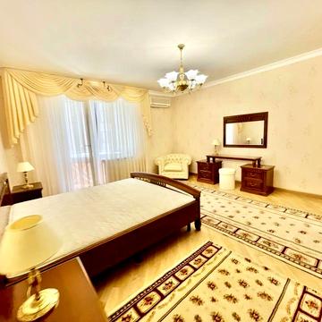 Старонаводницька вул., 4-В