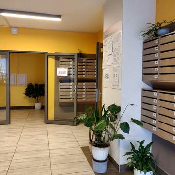 Здам, 1к Ованеса Туманяна 1а