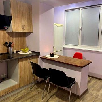 Оренда трикімнатної квартири на Кочубея