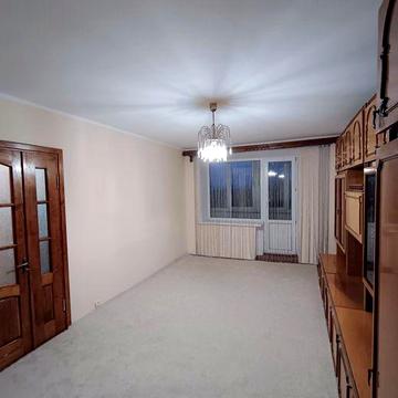 Продам однокімнатну квартиру в гарному стані.