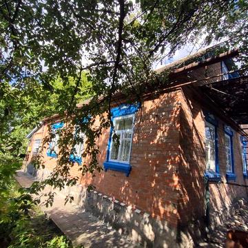 Продається будинок 80 кв.м у м. Лохвиця (земельна ділянка – 0,21 га)