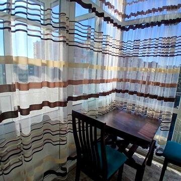 Стильна євродвушка з еркером та панорамними вікнами!