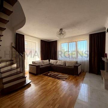 Продаж будинку 258 м.кв / 6 соток / Ужгород, р-н Садовий