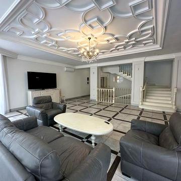 Будинок, де можна жити, відпочивати і заробляти!