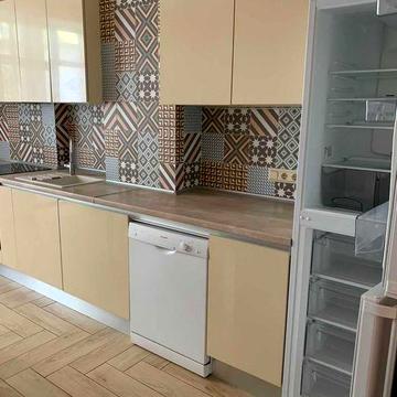 Сдам 3х ком квартиру Говорова 8. мебель техника. 105м.кв.