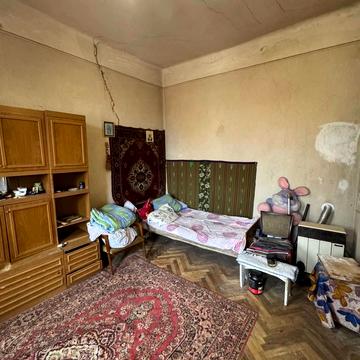 Мулярська вул., 2