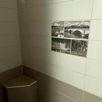 Сдам одноклмнатную квартиру в центре с  реилнтом и бытовой техникой
