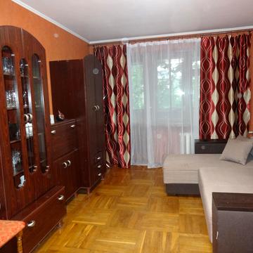 Радісна вул., 5