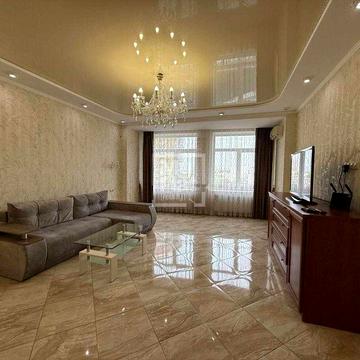 БЕЗ % Аренда квартиры метро Печерская ул Коновальца 4 комн 140м² ЦЕНТР